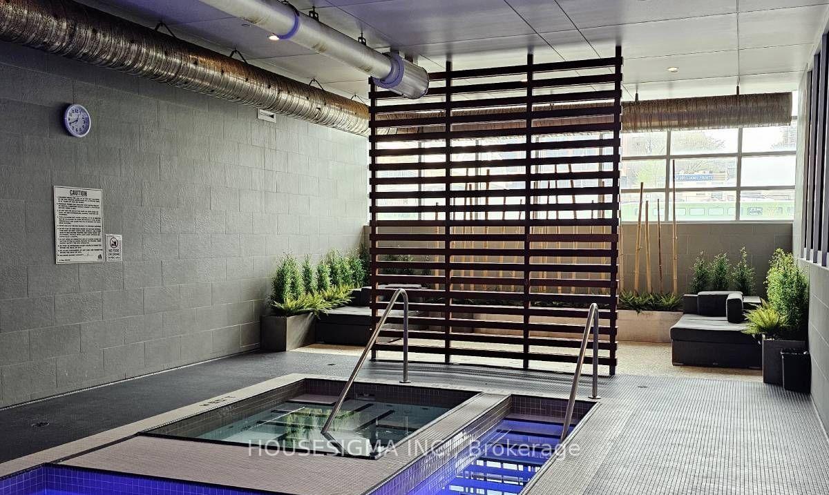 Photo 20 of Unit 1032, 15 Iceboat Terrace, Toronto, Waterfront Communities — HOMEH