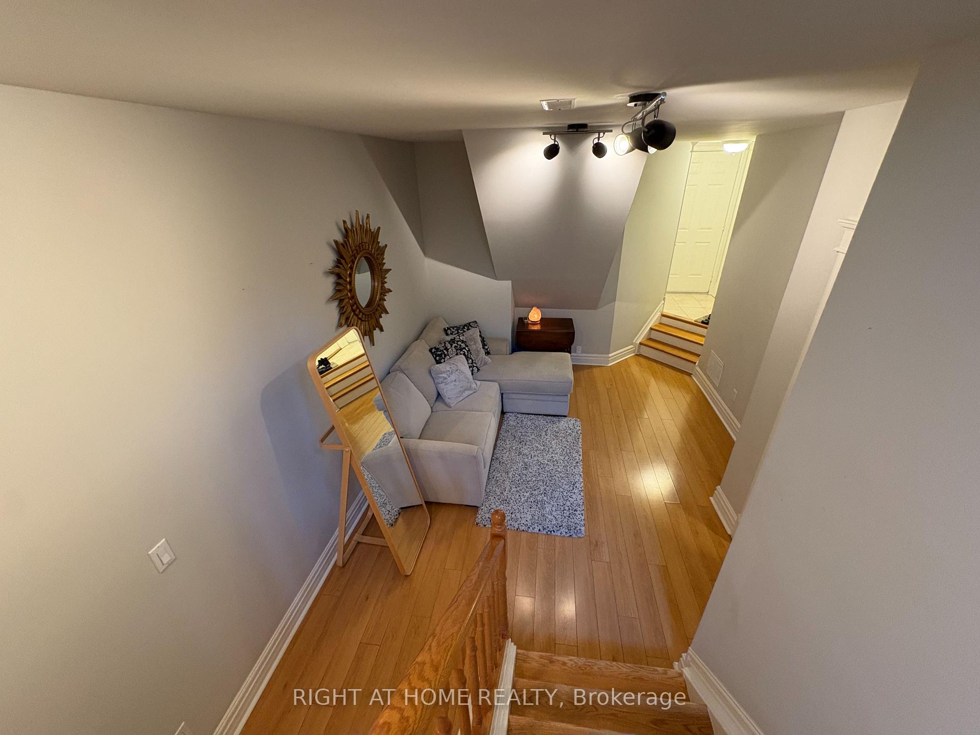 Photo 33 of Unit 36, 32 Rusholme Park Crescent, Toronto, Little Portugal — HOMEH