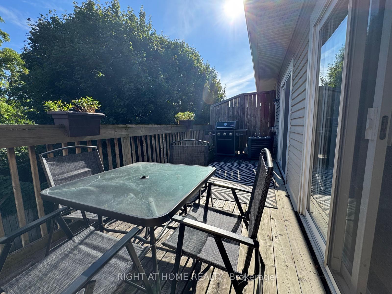 Photo 41 of Unit 36, 32 Rusholme Park Crescent, Toronto, Little Portugal — HOMEH