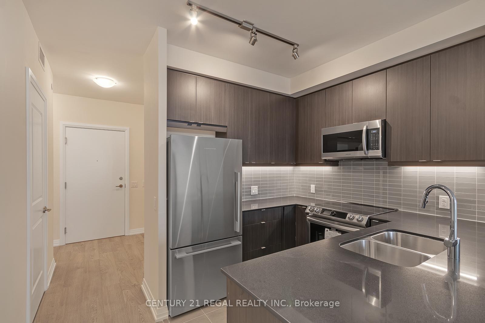 Photo 11 of Unit 407, 50 Thomas Riley Road, Etobicoke, Islington-City Centre West — HOMEH