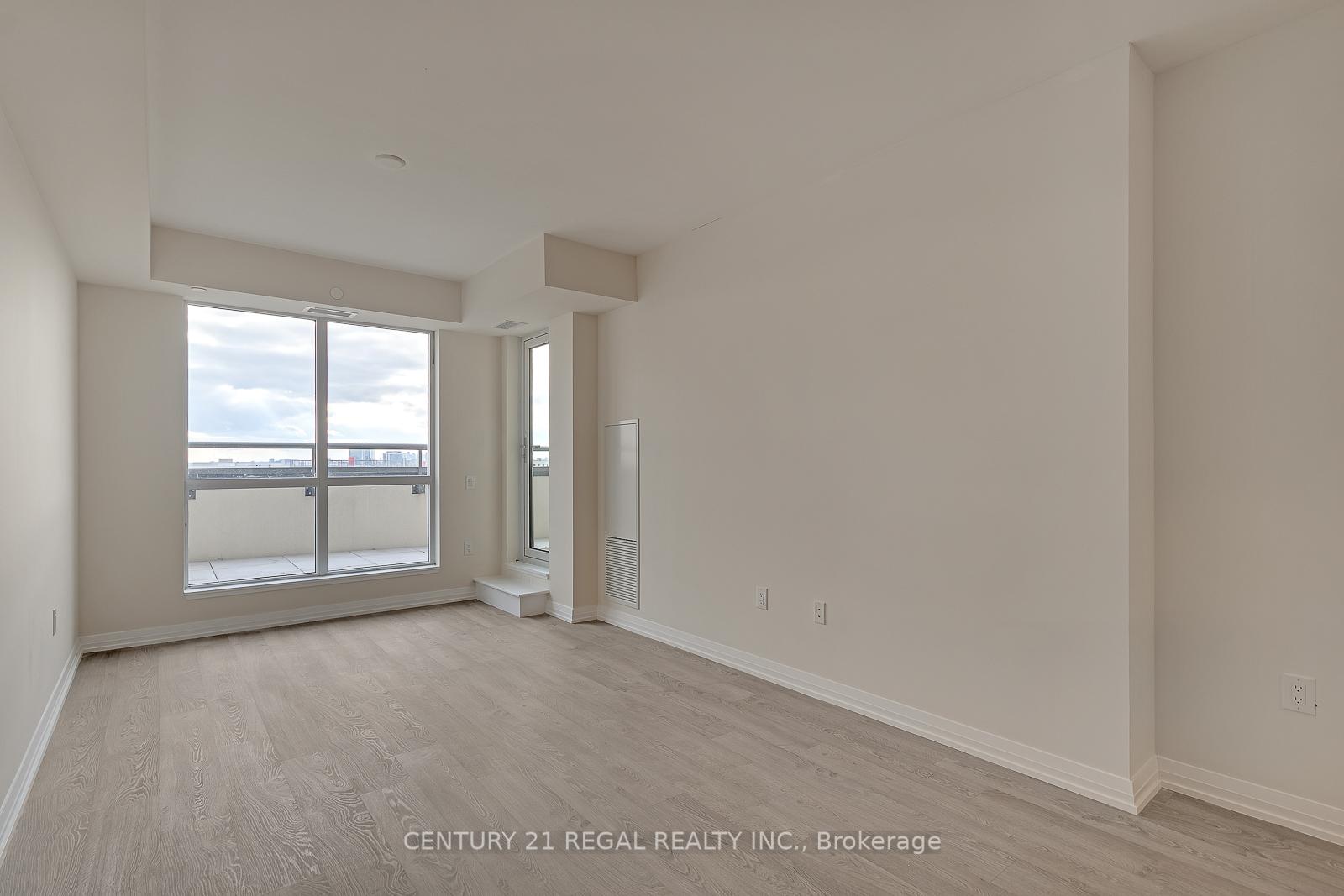 Photo 15 of Unit 407, 50 Thomas Riley Road, Etobicoke, Islington-City Centre West — HOMEH
