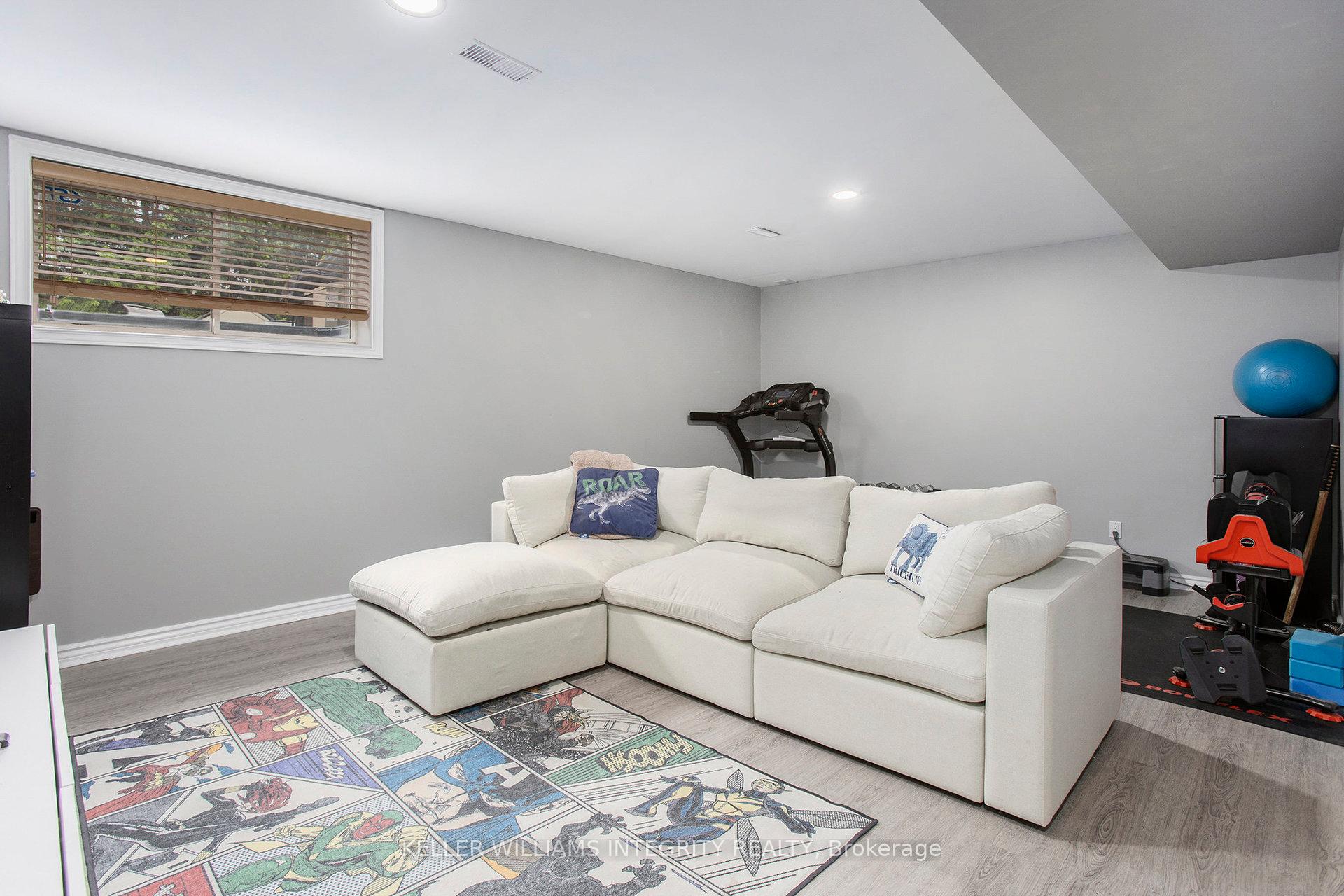 Photo 20 of 532 Wild Shore Crescent, Ottawa, Riverside South/Gloucester Glen — HOMEH