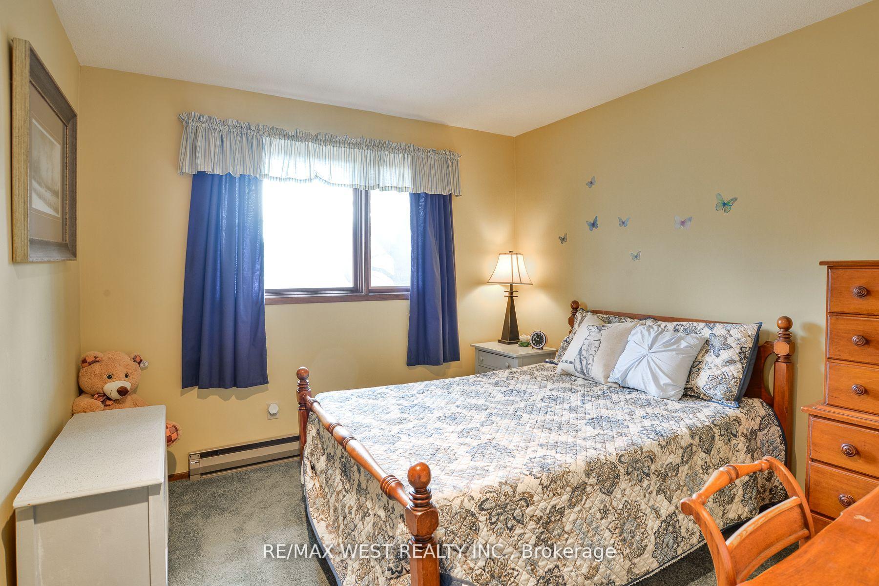 Photo 9 of 640 David Street, Gravenhurst, Muskoka (S) — HOMEH