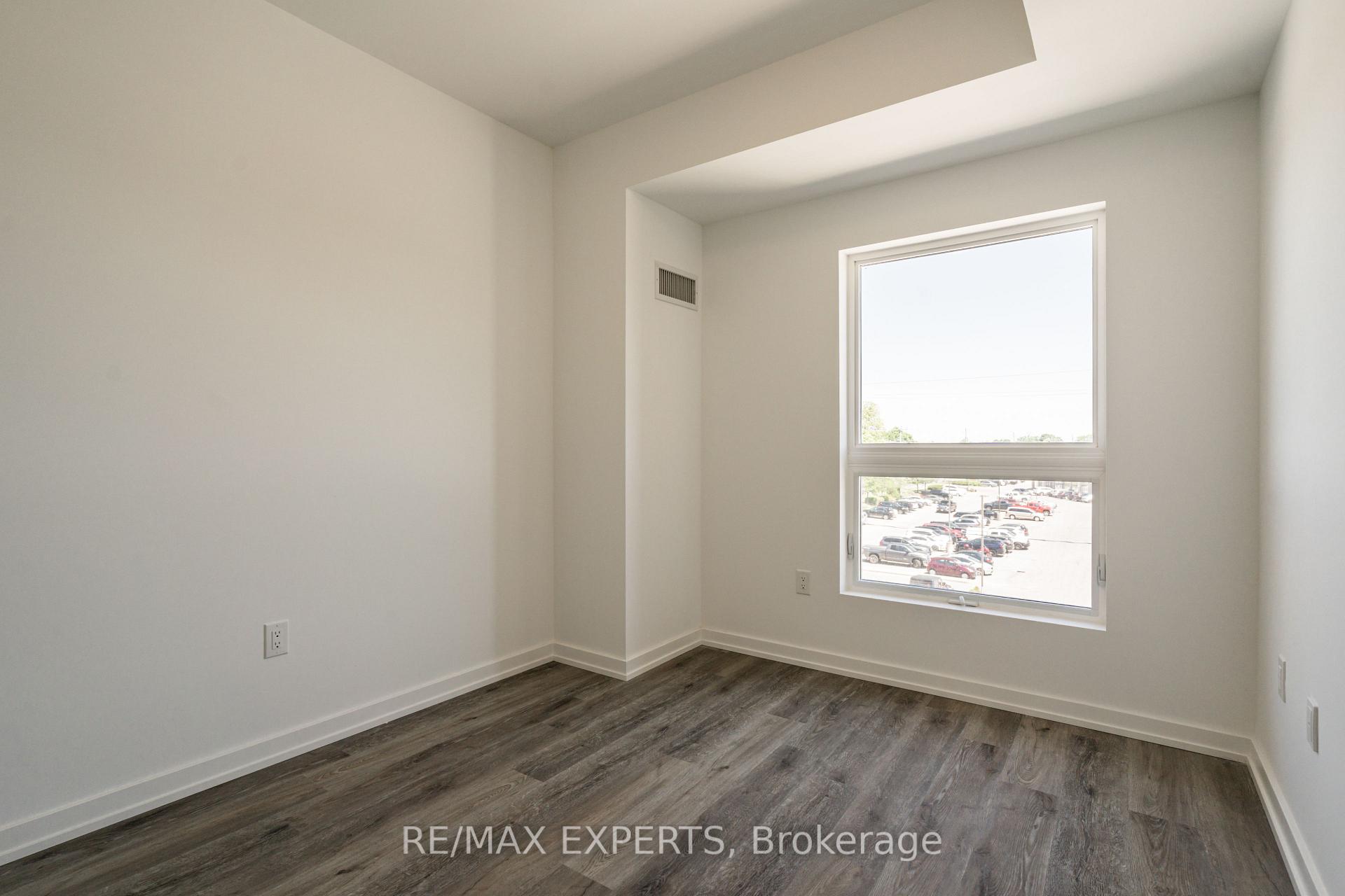 Photo 23 of Unit 319, 430 Essa Road, Barrie, Holly — HOMEH