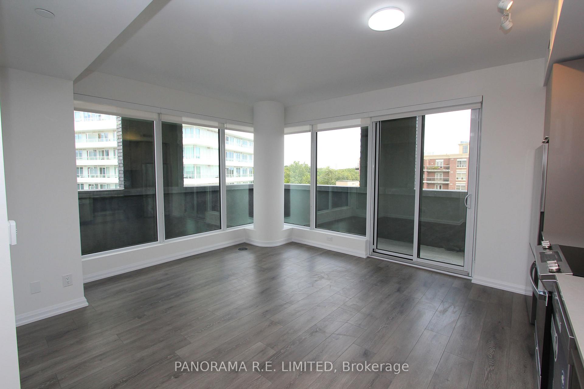 Front of Unit 402, 4208 Dundas Street W