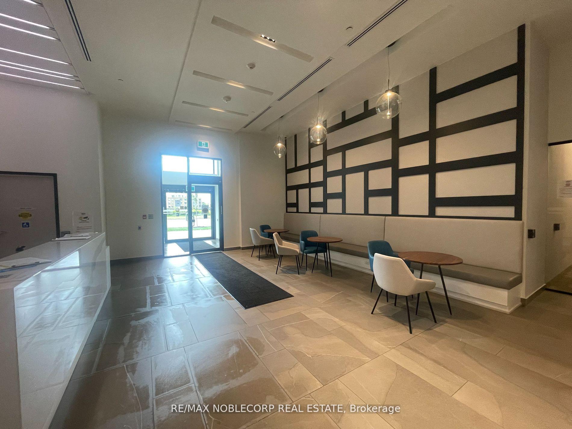Photo 2 of Unit 316, 681 Yonge Street, Barrie, Painswick South — HOMEH