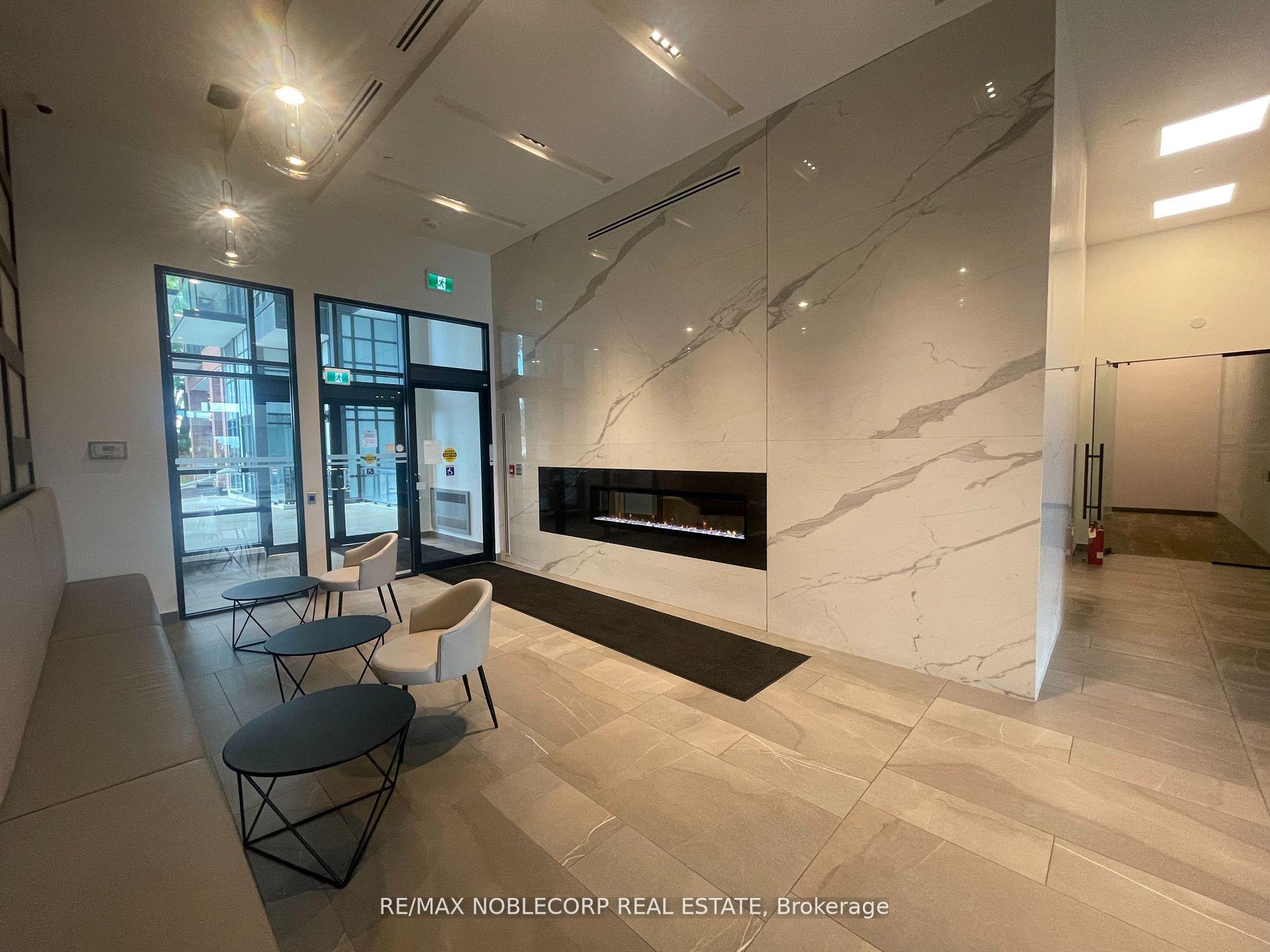 Photo 3 of Unit 316, 681 Yonge Street, Barrie, Painswick South — HOMEH