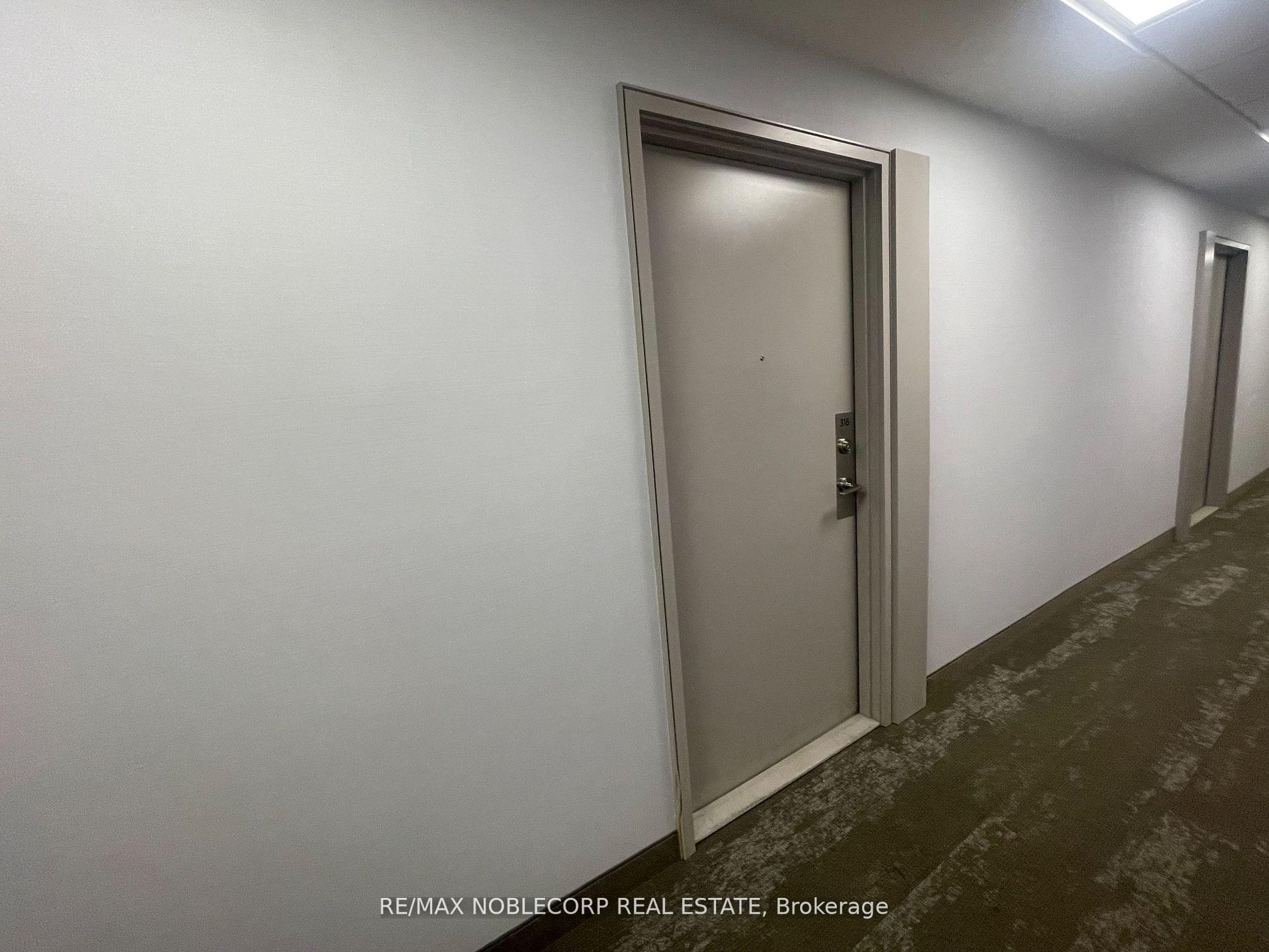 Photo 5 of Unit 316, 681 Yonge Street, Barrie, Painswick South — HOMEH