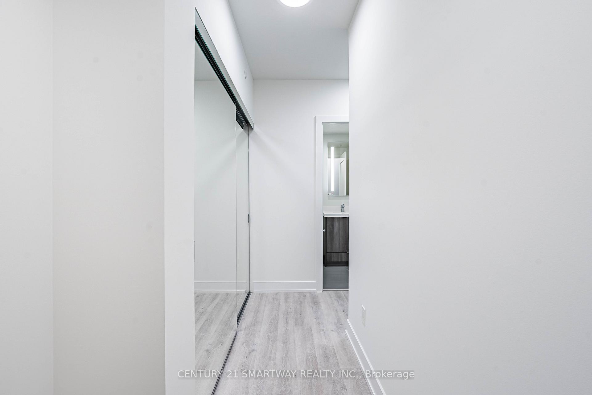 Photo 7 of Unit 304, 60 Central Park Roadway, Etobicoke, Islington-City Centre West — HOMEH
