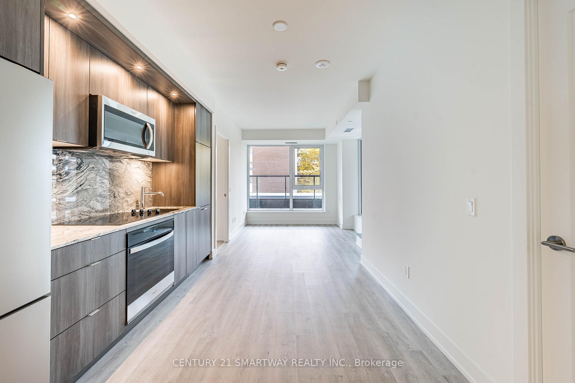 Photo 9 of Unit 304, 60 Central Park Roadway, Etobicoke, Islington-City Centre West — HOMEH