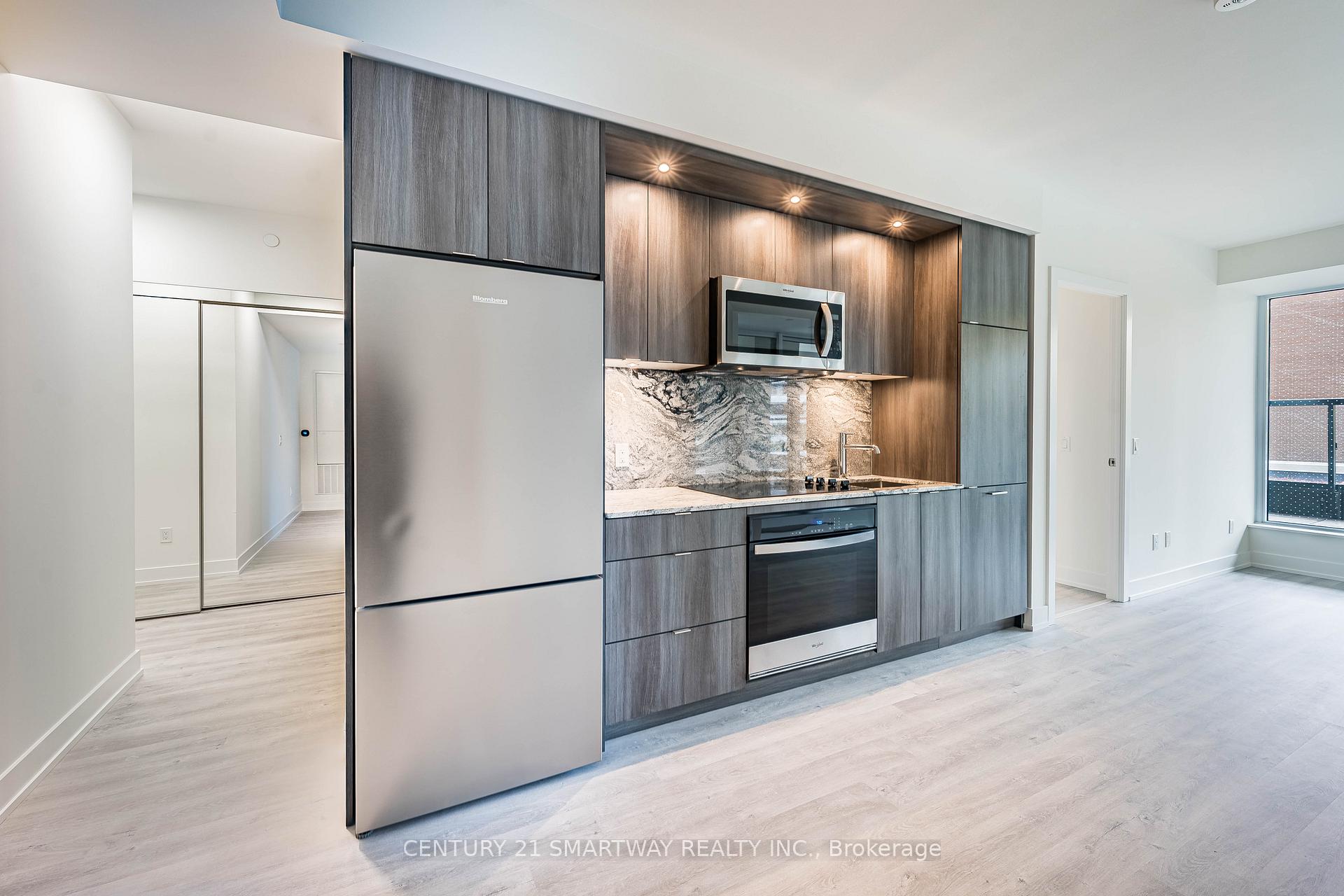Photo 10 of Unit 304, 60 Central Park Roadway, Etobicoke, Islington-City Centre West — HOMEH