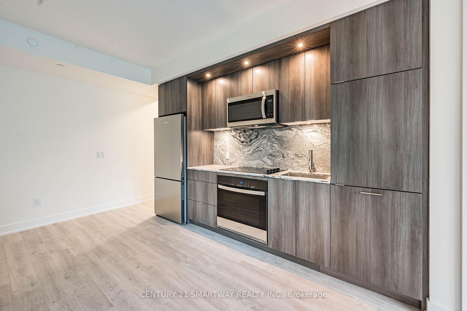Photo 11 of Unit 304, 60 Central Park Roadway, Etobicoke, Islington-City Centre West — HOMEH