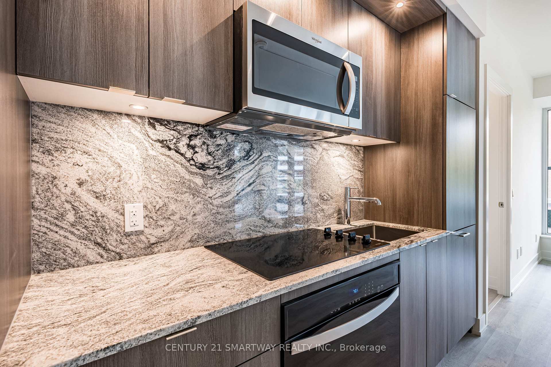 Photo 12 of Unit 304, 60 Central Park Roadway, Etobicoke, Islington-City Centre West — HOMEH