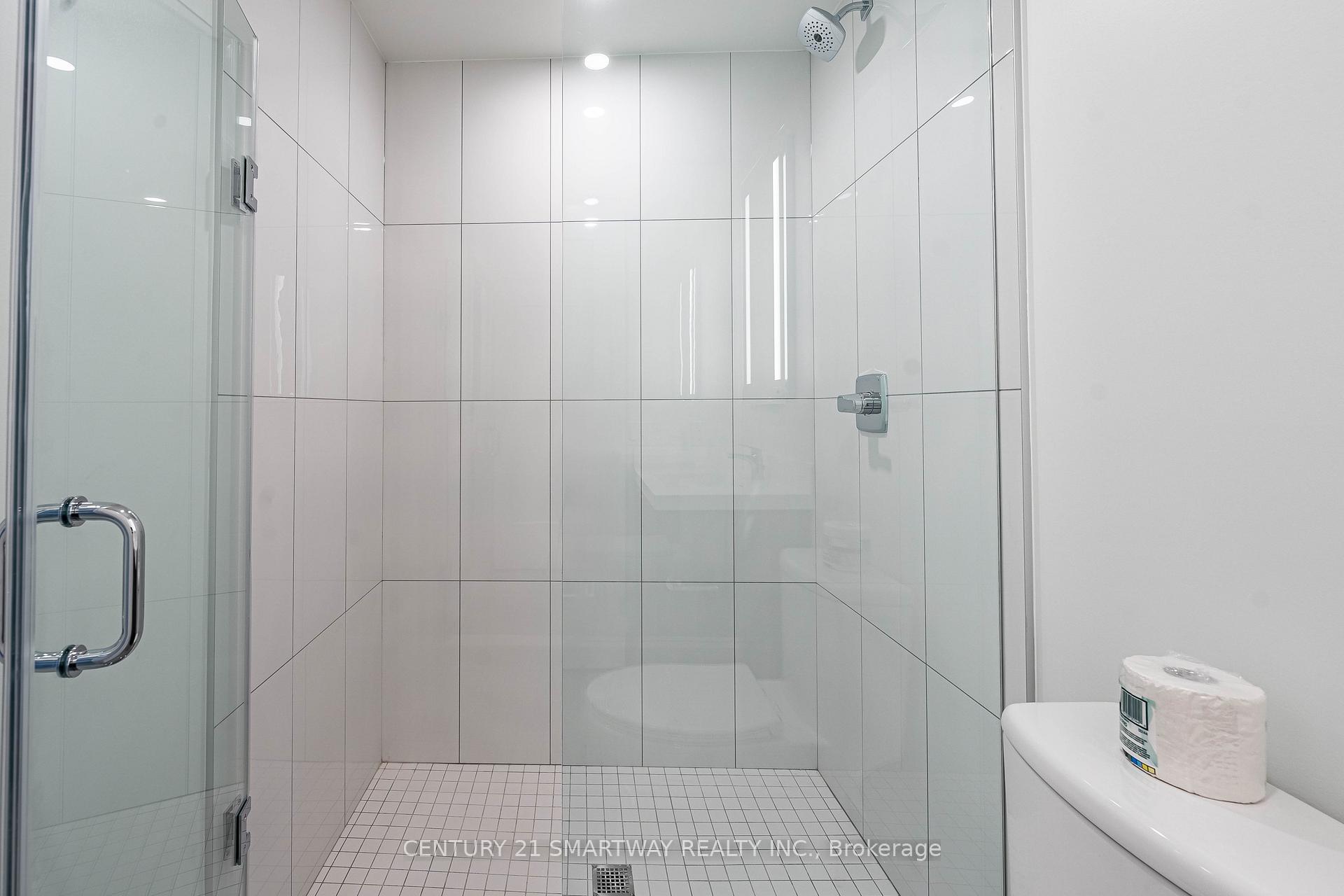 Photo 28 of Unit 304, 60 Central Park Roadway, Etobicoke, Islington-City Centre West — HOMEH
