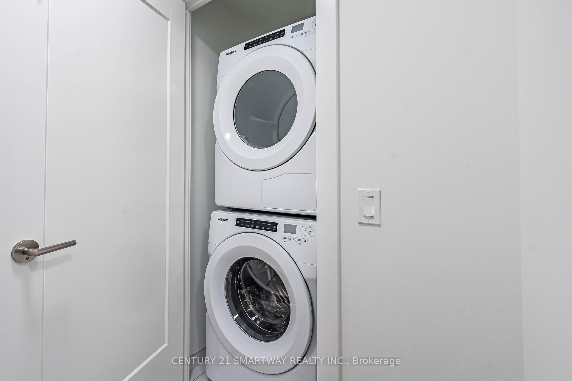 Photo 31 of Unit 304, 60 Central Park Roadway, Etobicoke, Islington-City Centre West — HOMEH