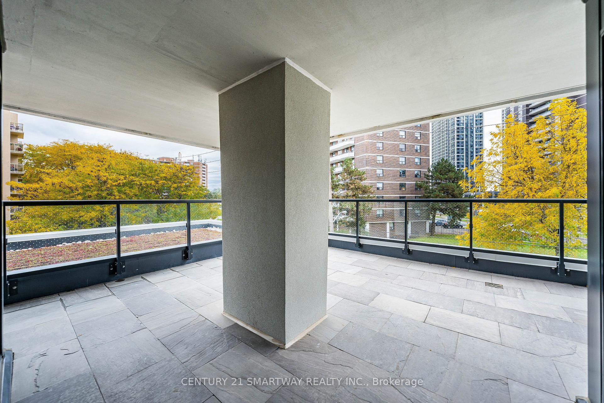 Photo 32 of Unit 304, 60 Central Park Roadway, Etobicoke, Islington-City Centre West — HOMEH