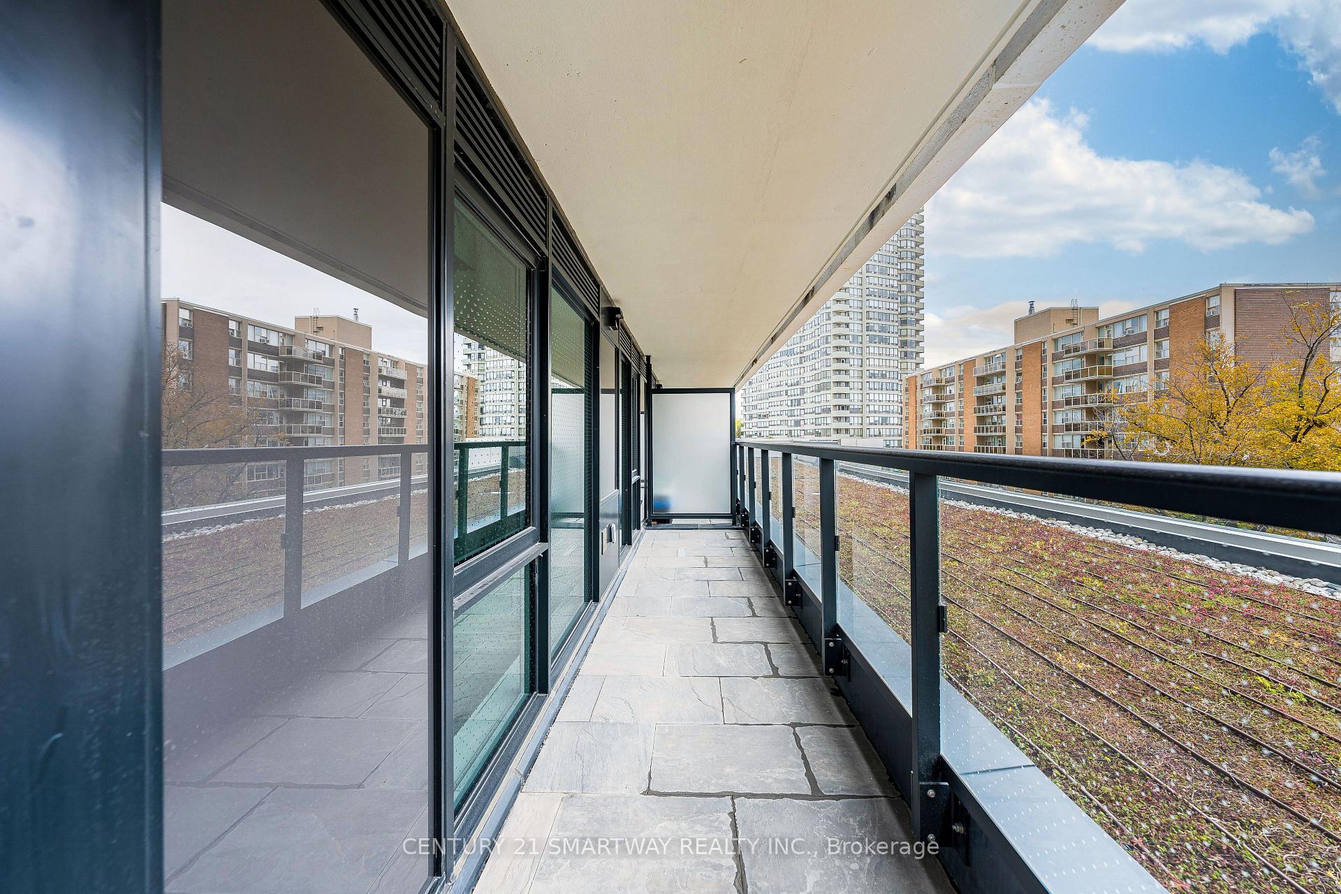 Photo 33 of Unit 304, 60 Central Park Roadway, Etobicoke, Islington-City Centre West — HOMEH