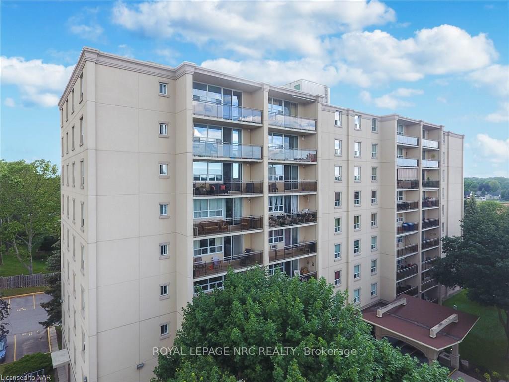 Front of Unit 301, 6400 Huggins Street