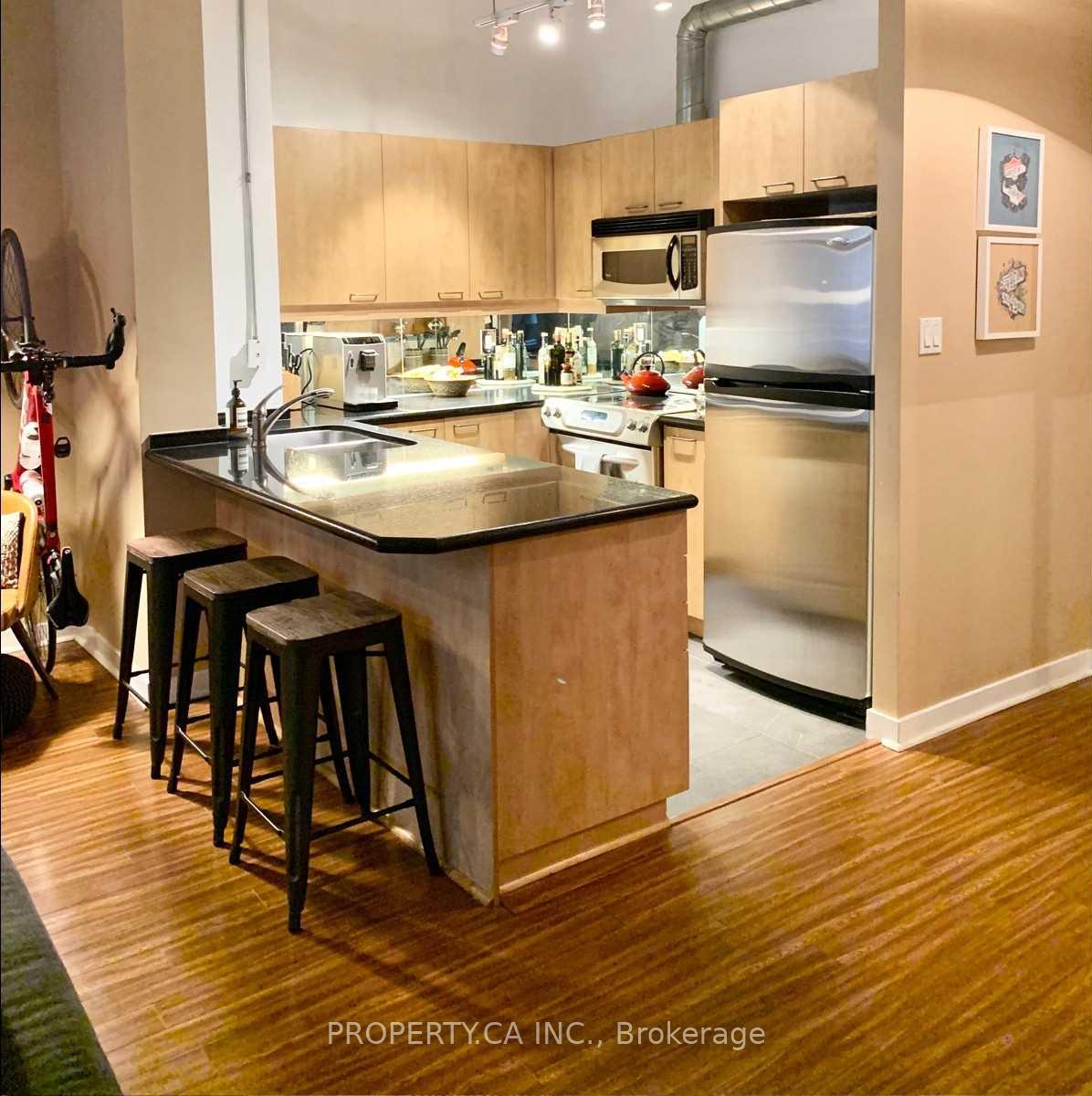 Photo 5 of Unit 427, 955 Queen Street W, Toronto, Niagara — HOMEH