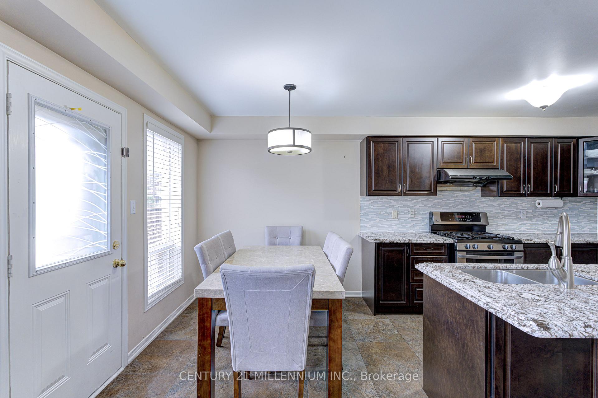 Photo 17 of 13 Coolwater Drive, Brampton, Sandringham-Wellington — HOMEH