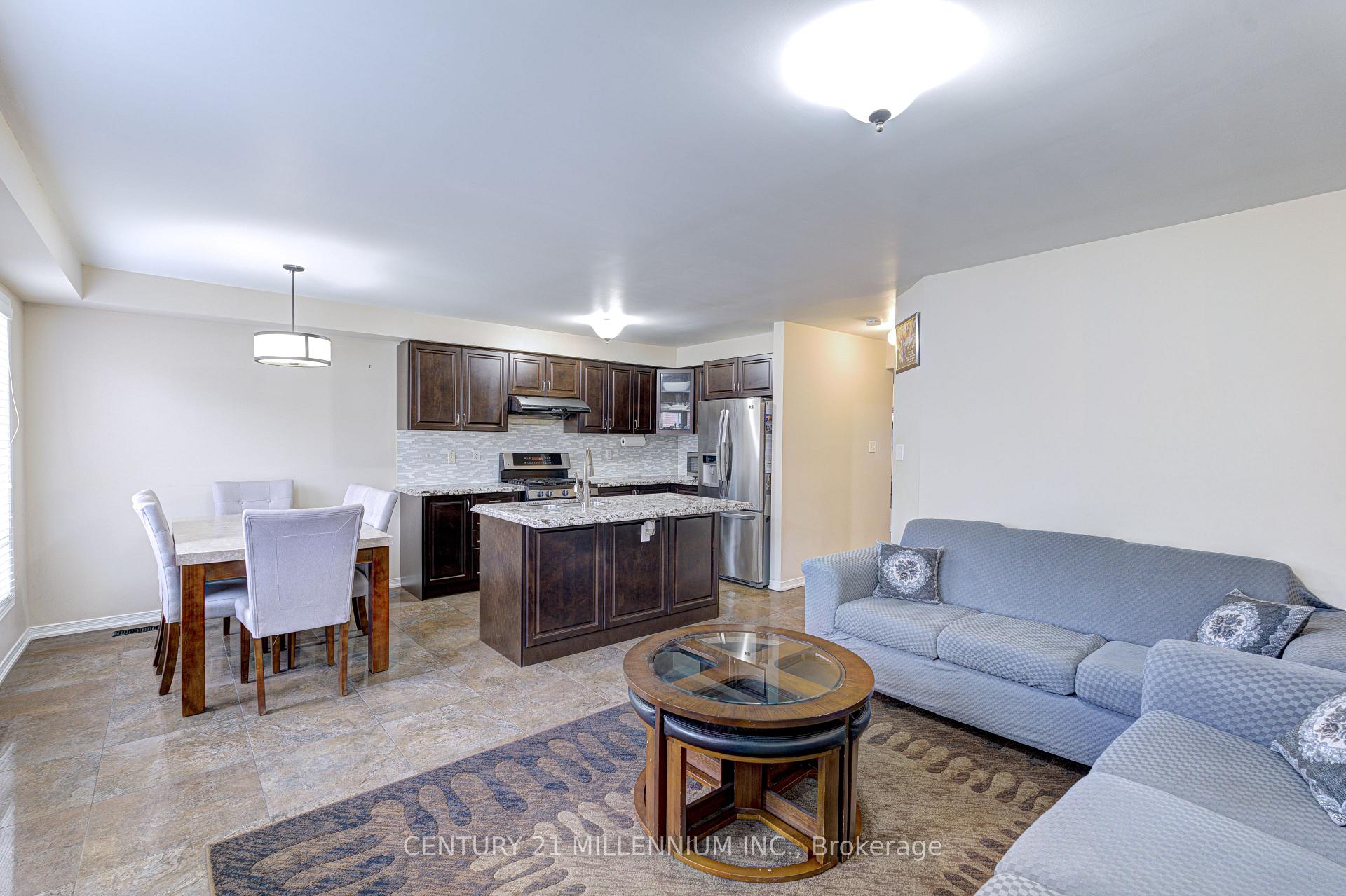 Photo 19 of 13 Coolwater Drive, Brampton, Sandringham-Wellington — HOMEH
