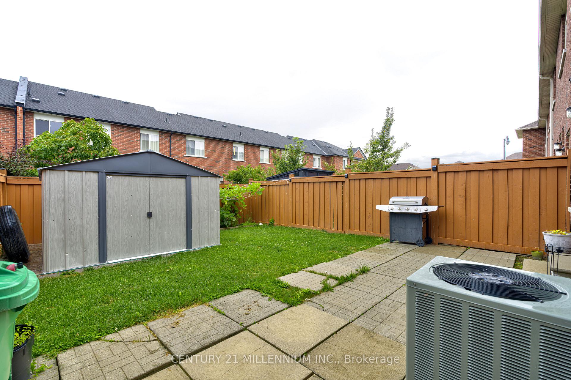 Photo 40 of 13 Coolwater Drive, Brampton, Sandringham-Wellington — HOMEH