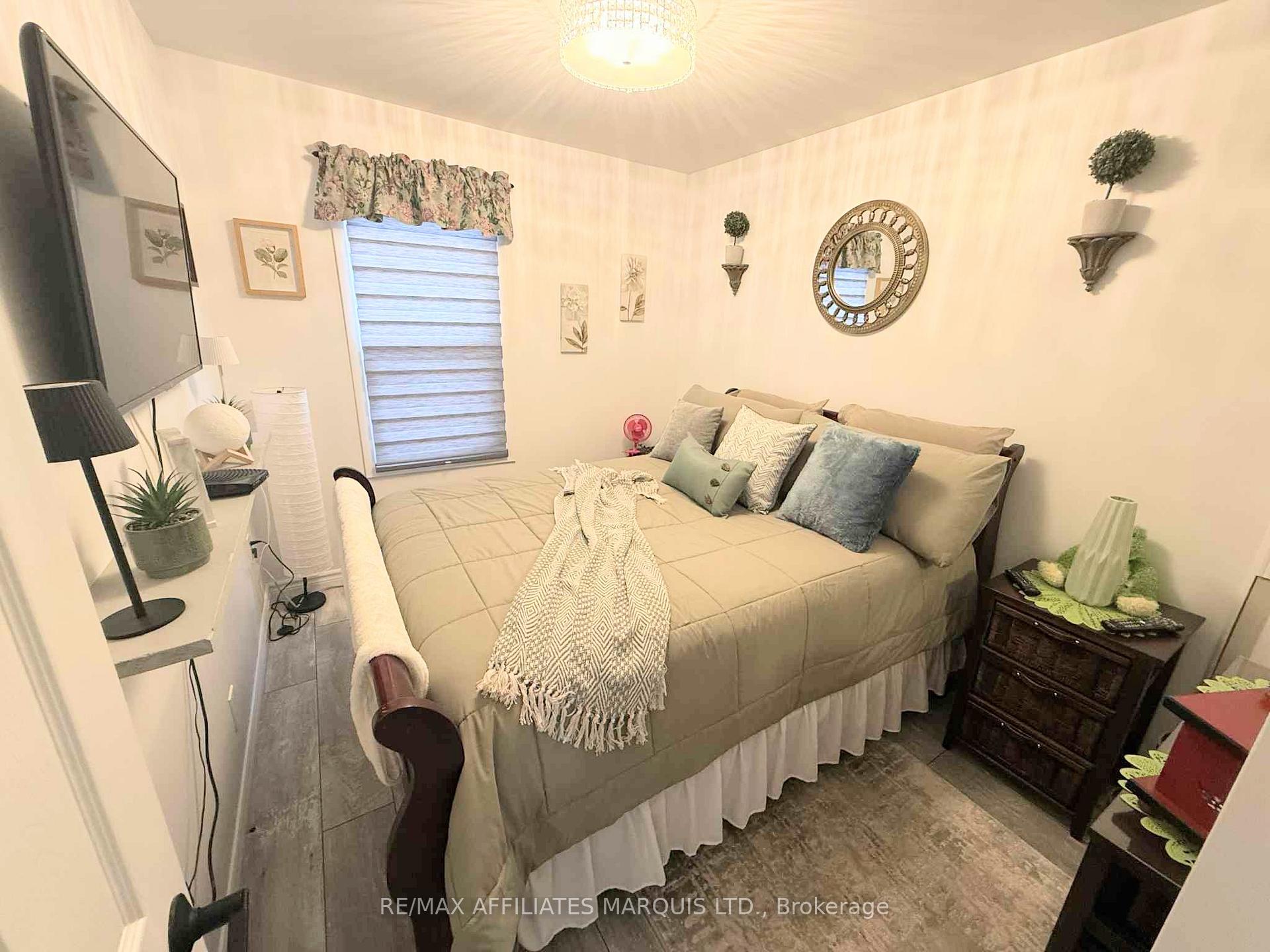 Photo 7 of 29 Seymour Avenue, Cornwall — HOMEH