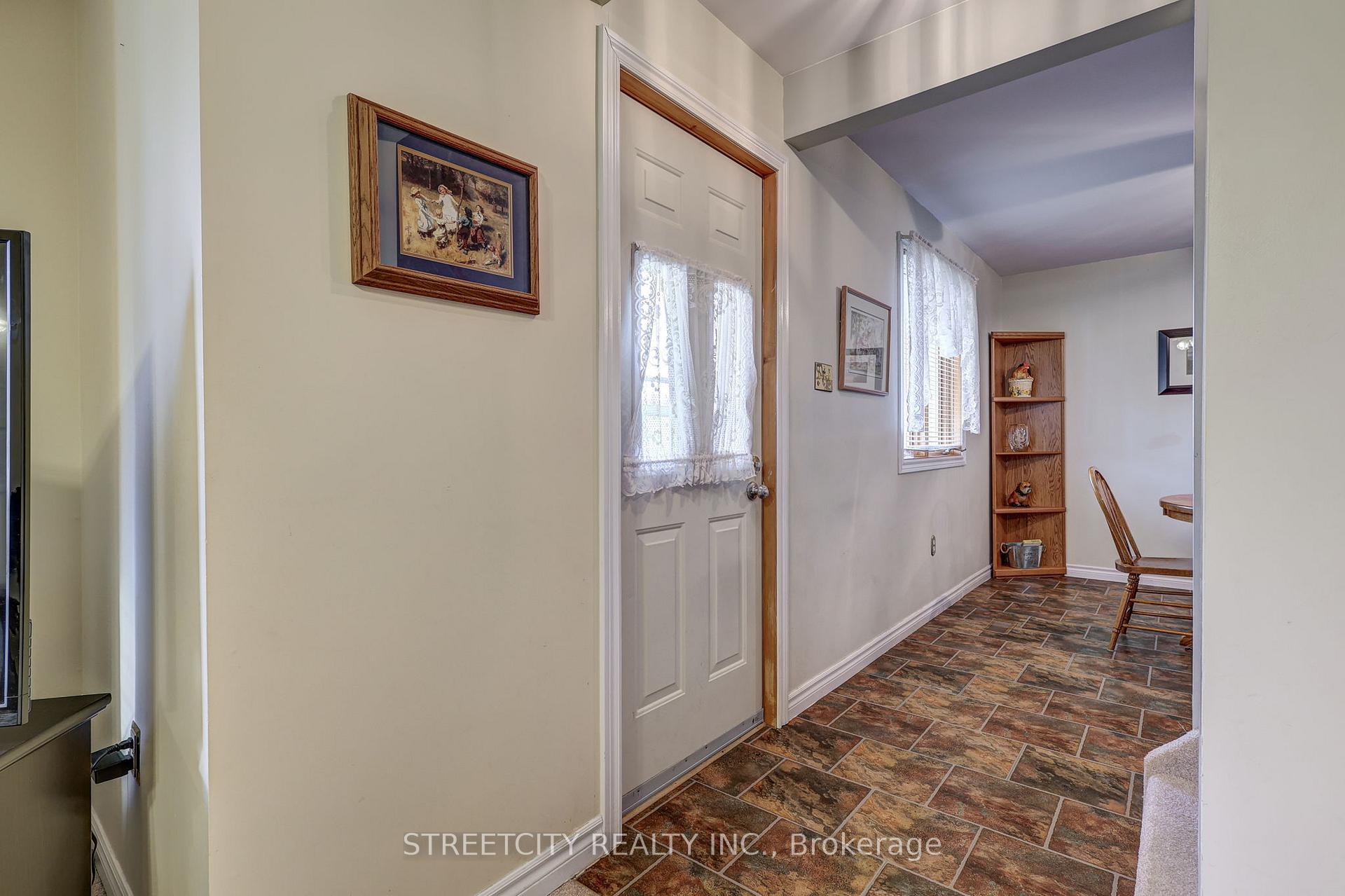 Photo 6 of 180 Nancy Street, Dutton/Dunwich, Dutton — HOMEH