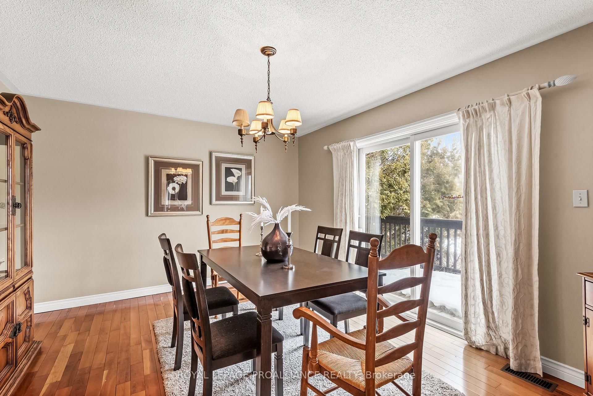 Photo 14 of 2 Lakeview Heights, Brighton — HOMEH