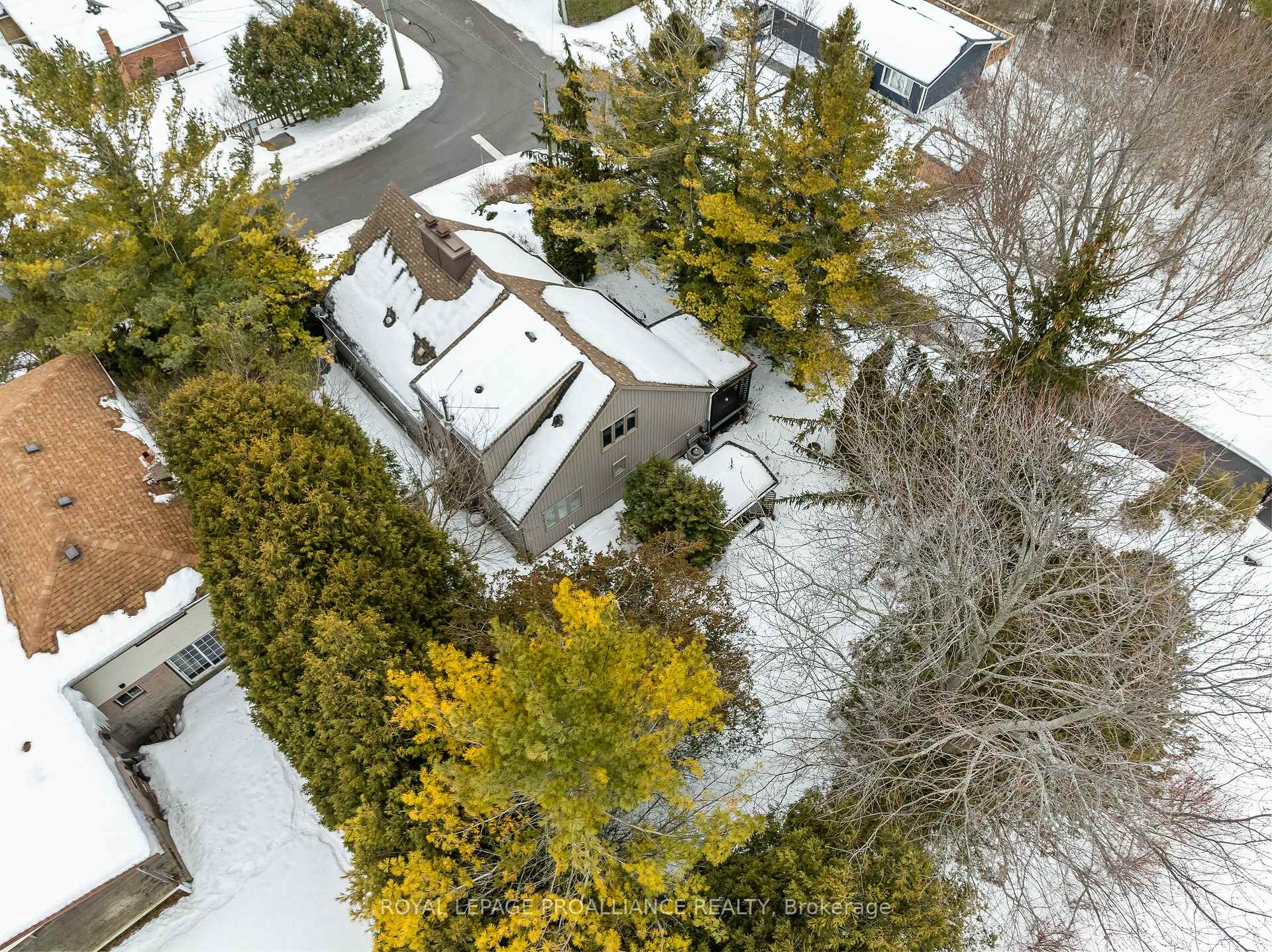 Photo 45 of 2 Lakeview Heights, Brighton — HOMEH