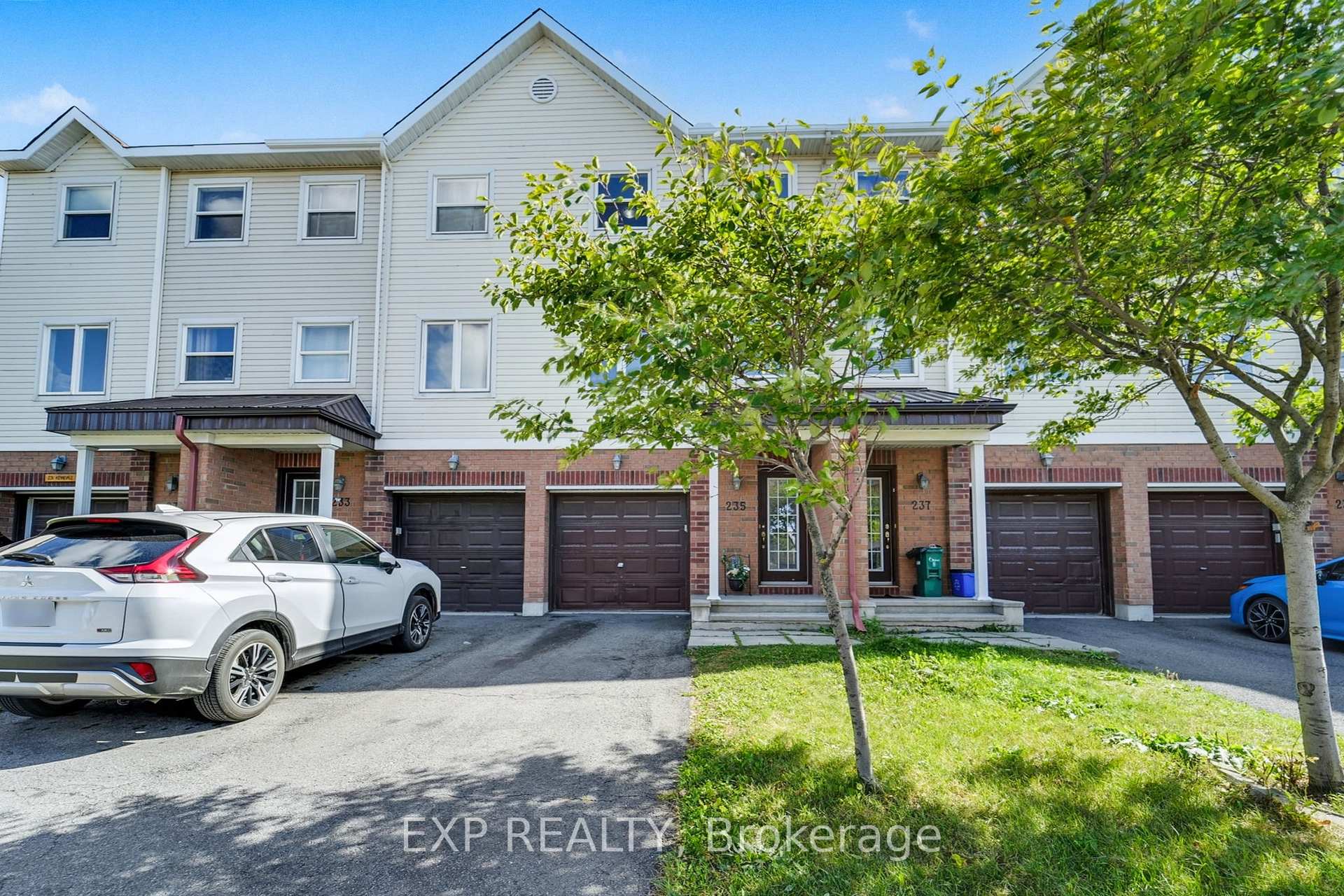 Photo 1 of 235 Kennevale Drive, Ottawa, Barrhaven - Cedargrove/Fraserdale — HOMEH