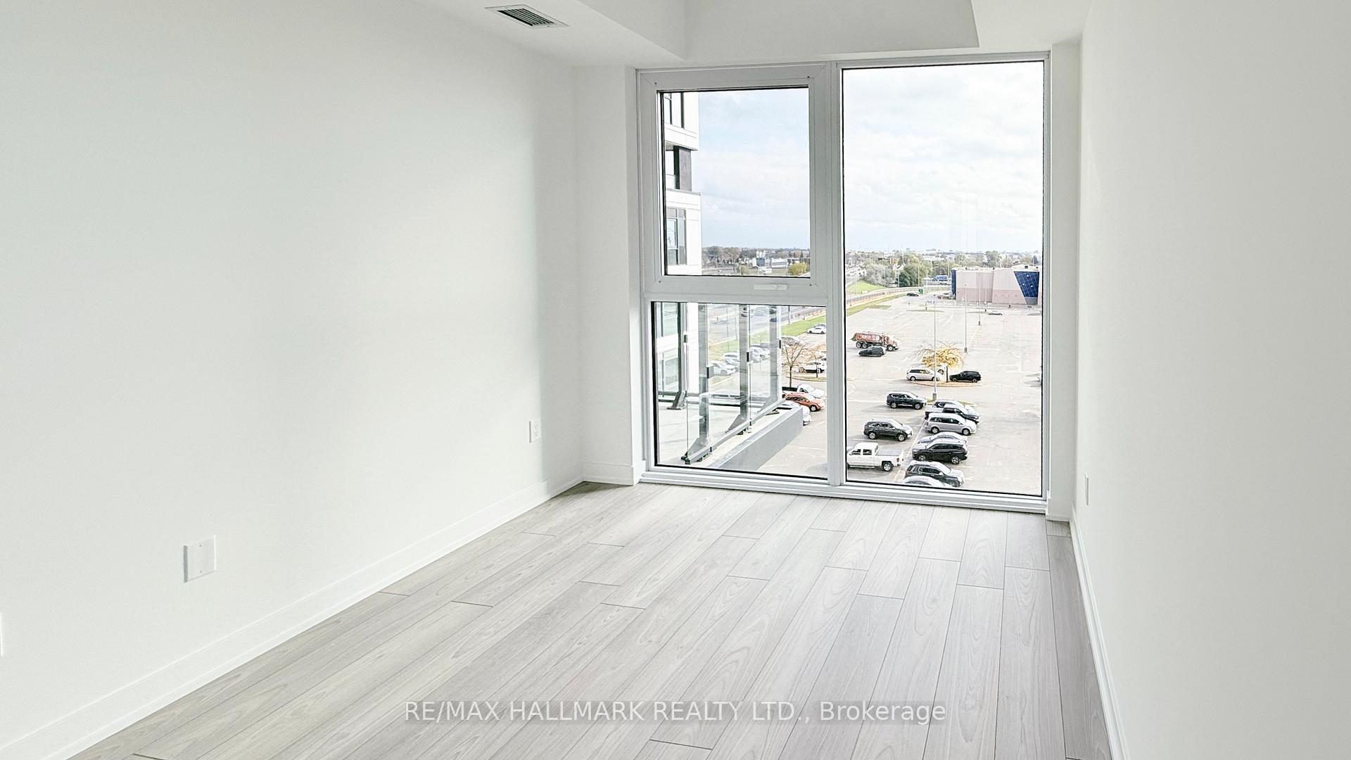 Photo 15 of Unit 522, 1007 The Queensway, Etobicoke, Islington-City Centre West — HOMEH