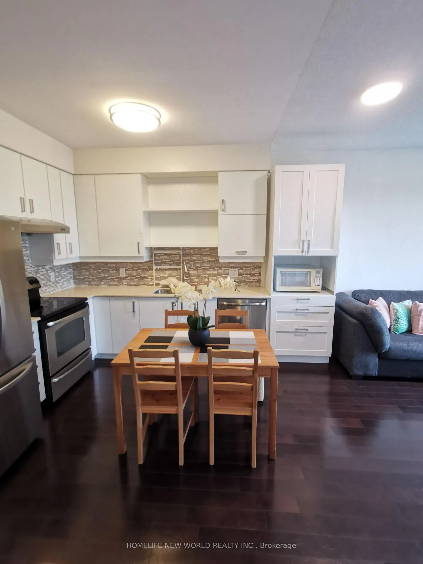 Photo 11 of Unit 722, 8228 Birchmount Road, Markham, Unionville — HOMEH