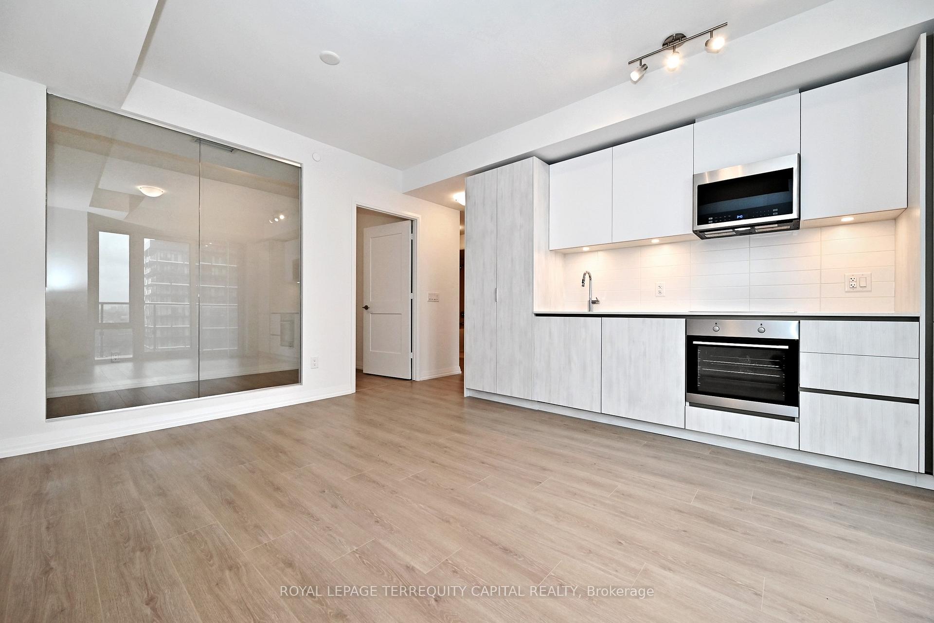 Photo 9 of Unit 3526, 28 Widmer Street, Toronto, Waterfront Communities — HOMEH
