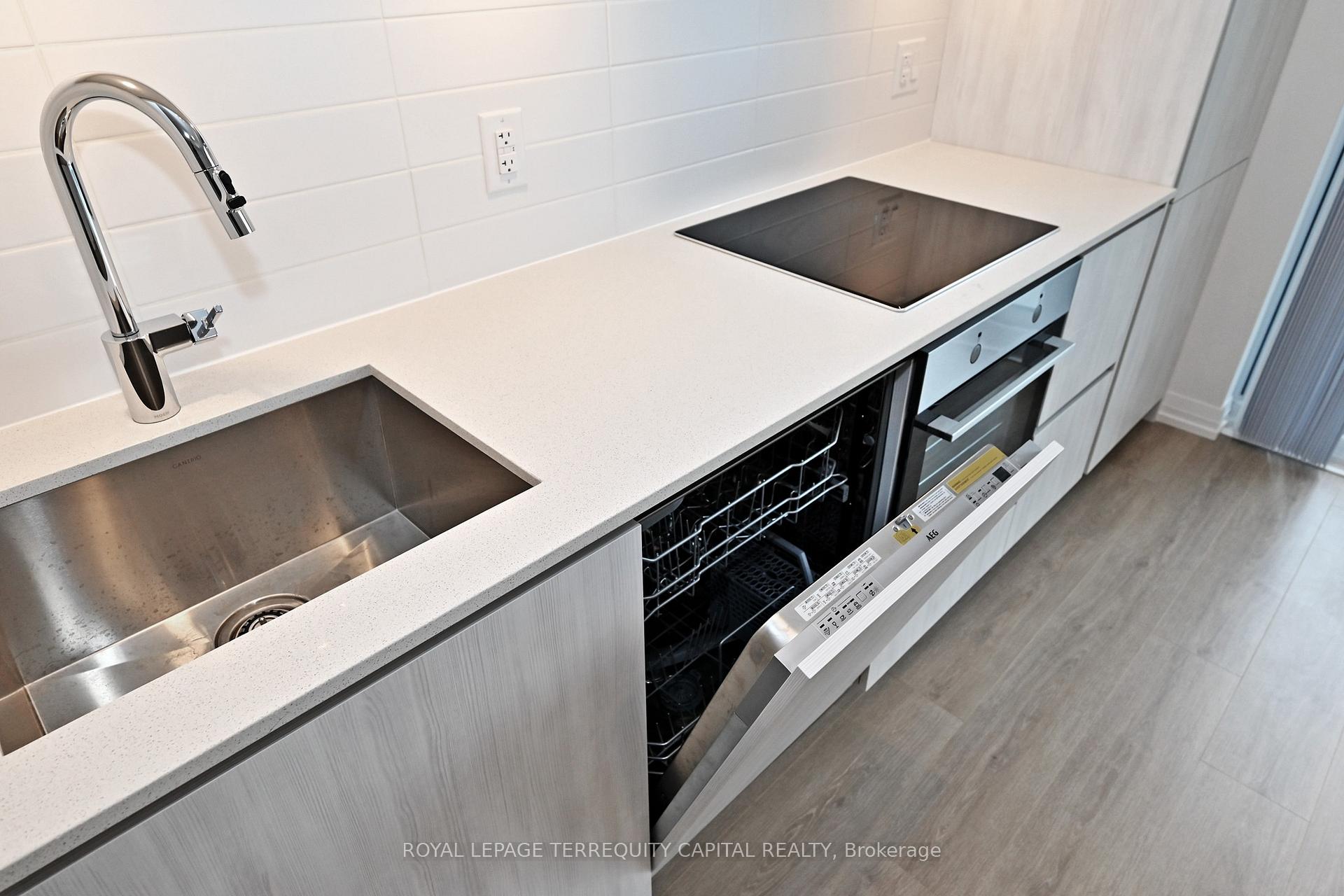 Photo 13 of Unit 3526, 28 Widmer Street, Toronto, Waterfront Communities — HOMEH