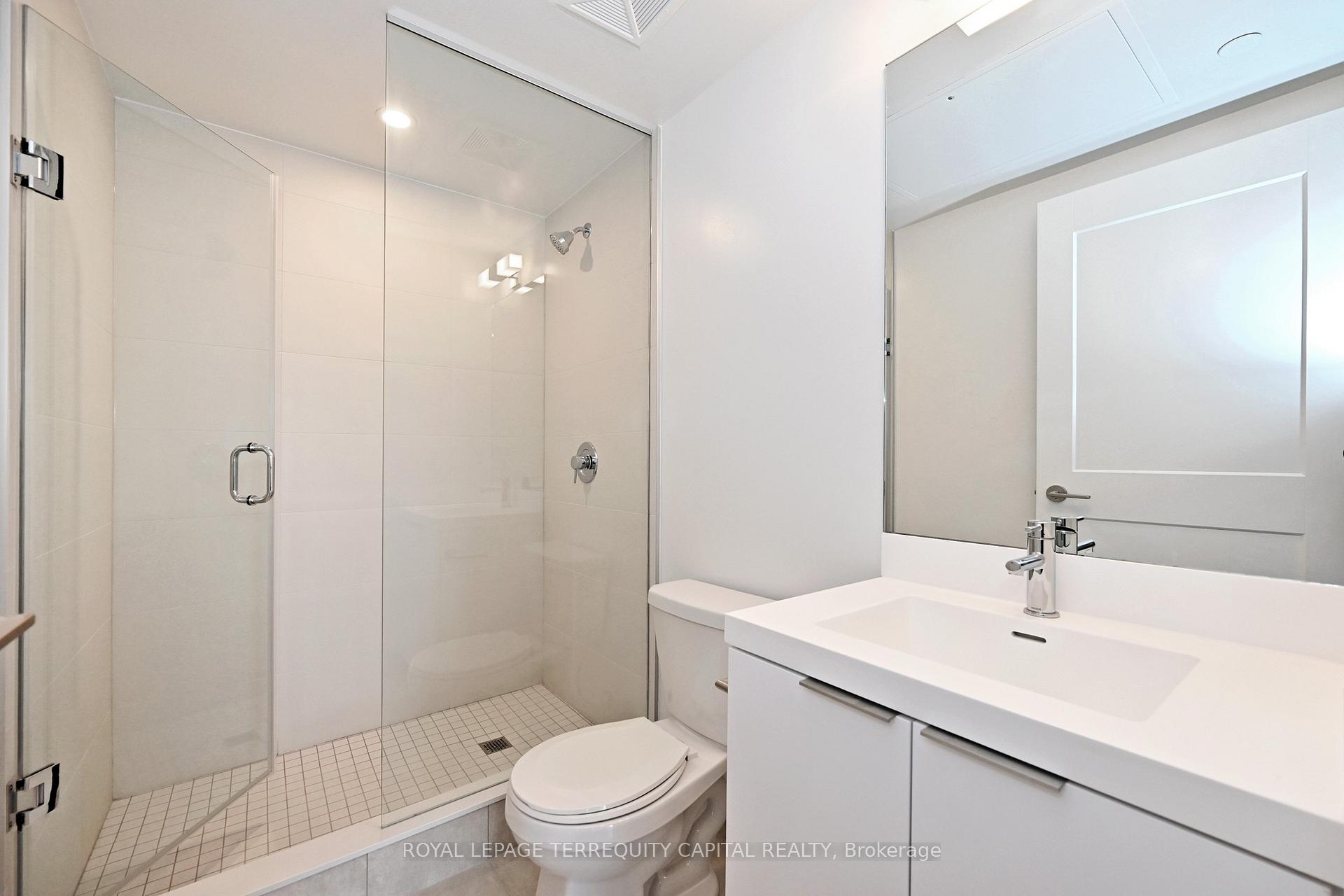 Photo 19 of Unit 3526, 28 Widmer Street, Toronto, Waterfront Communities — HOMEH