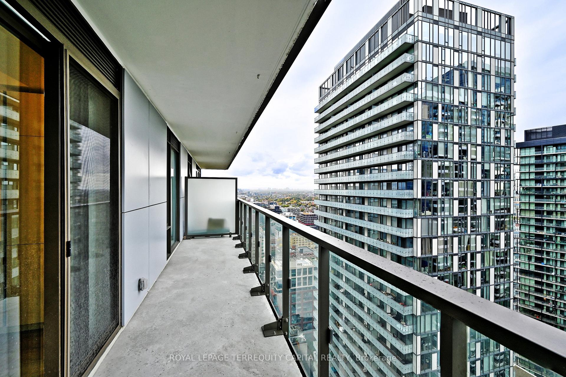 Photo 28 of Unit 3526, 28 Widmer Street, Toronto, Waterfront Communities — HOMEH