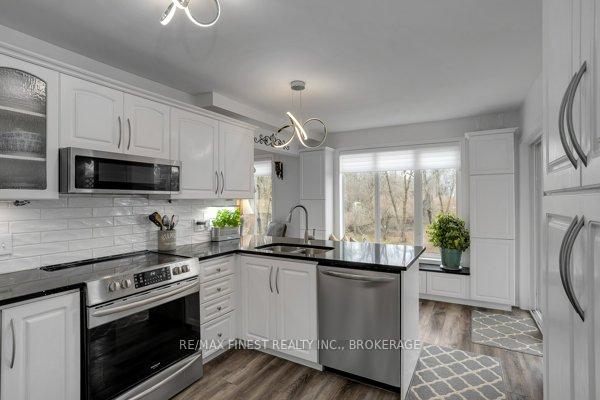 Photo 8 of 675 Arthur Street, Gananoque — HOMEH
