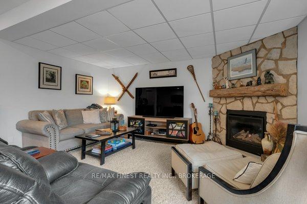 Photo 37 of 675 Arthur Street, Gananoque — HOMEH