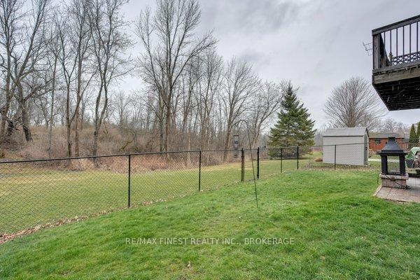 Photo 46 of 675 Arthur Street, Gananoque — HOMEH