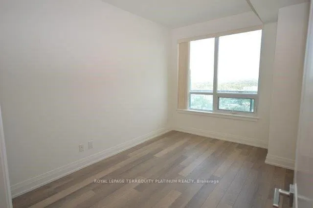 Photo 5 of Unit 1515, 7167 Yonge Street, Markham, Thornhill — HOMEH