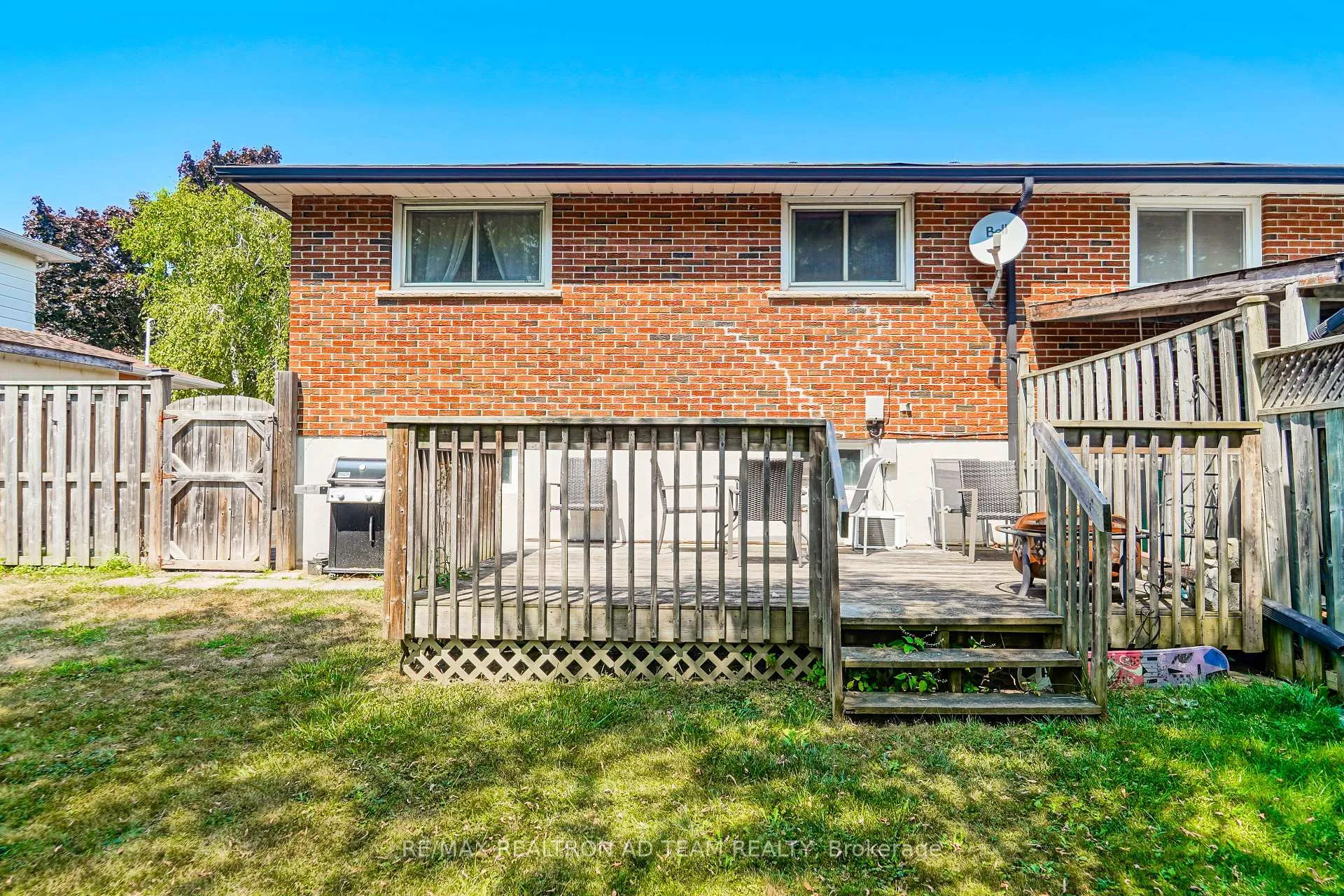 Photo 21 of 20 Little Avenue, Clarington, Bowmanville — HOMEH