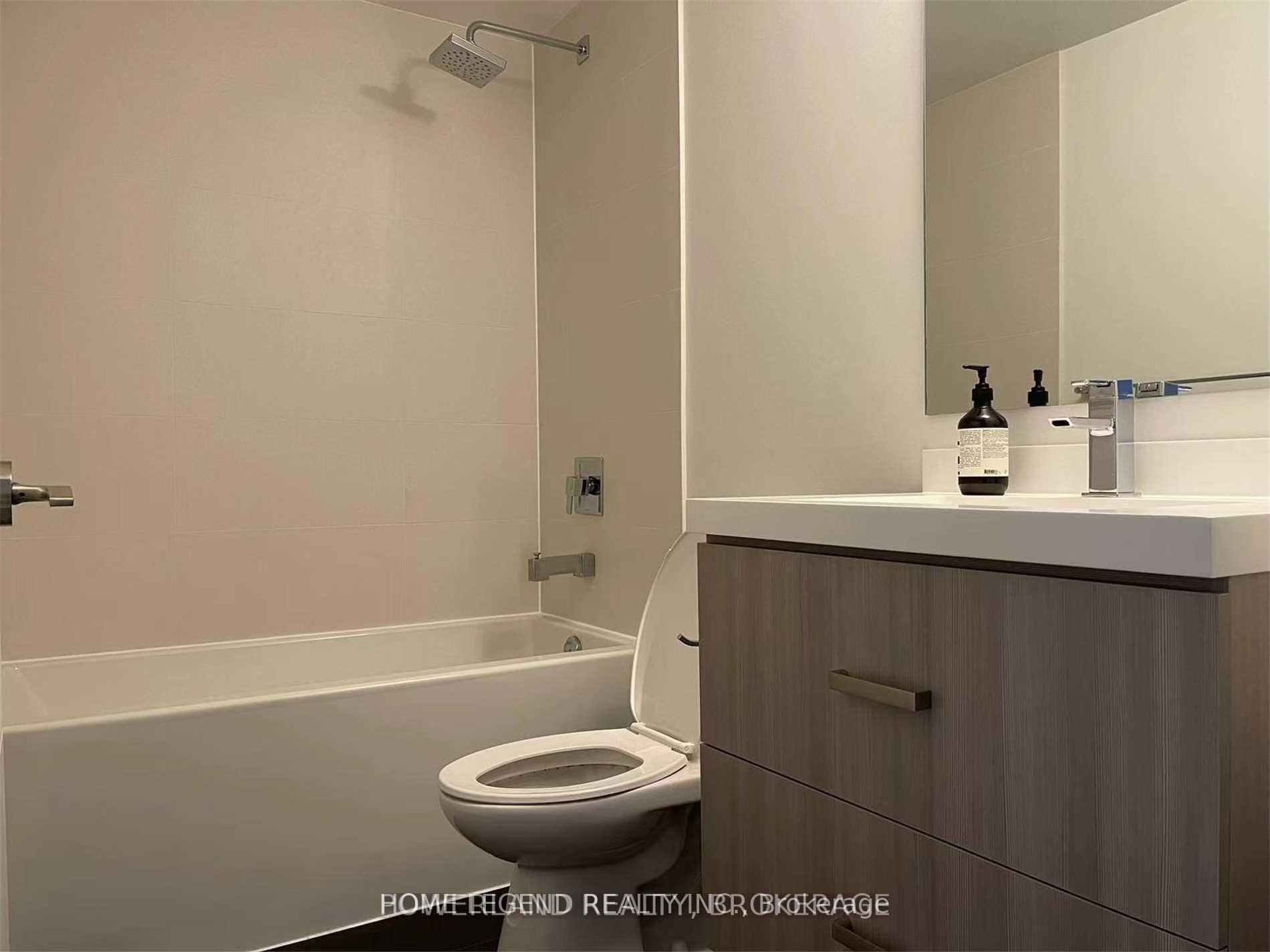 Photo 6 of Unit 3302, 50 Wellesley Street E, Toronto, Church-Yonge Corridor — HOMEH