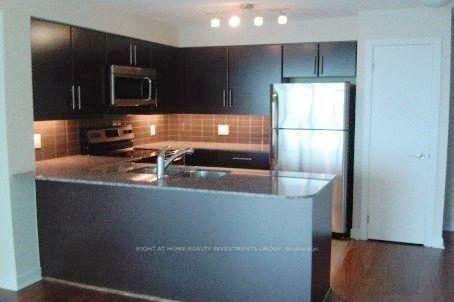 Photo 4 of Unit 2008, 33 Bay Street, Toronto, Waterfront Communities — HOMEH