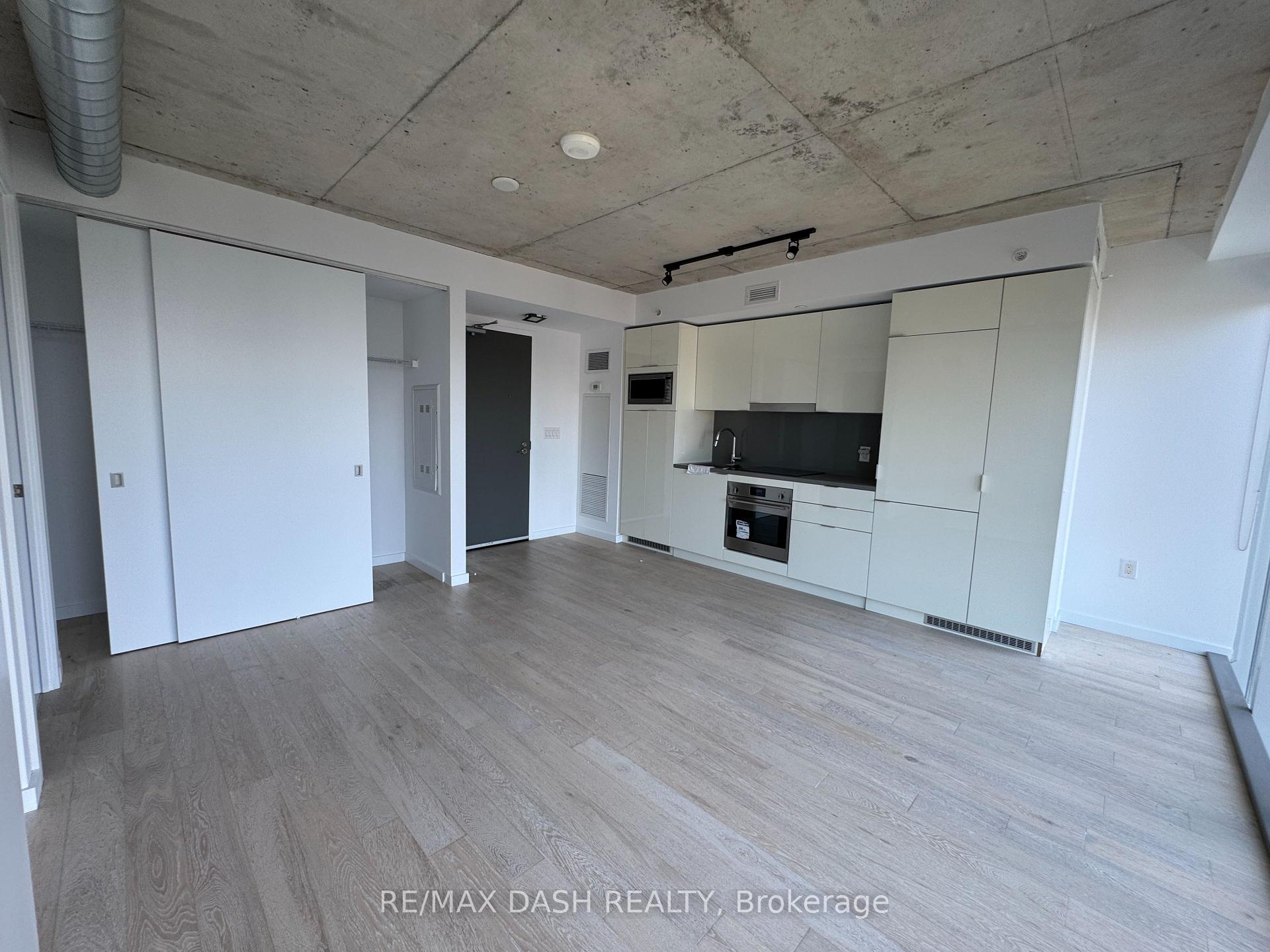 Photo 2 of Unit 1203, 170 Bayview Avenue, Toronto, Waterfront Communities — HOMEH