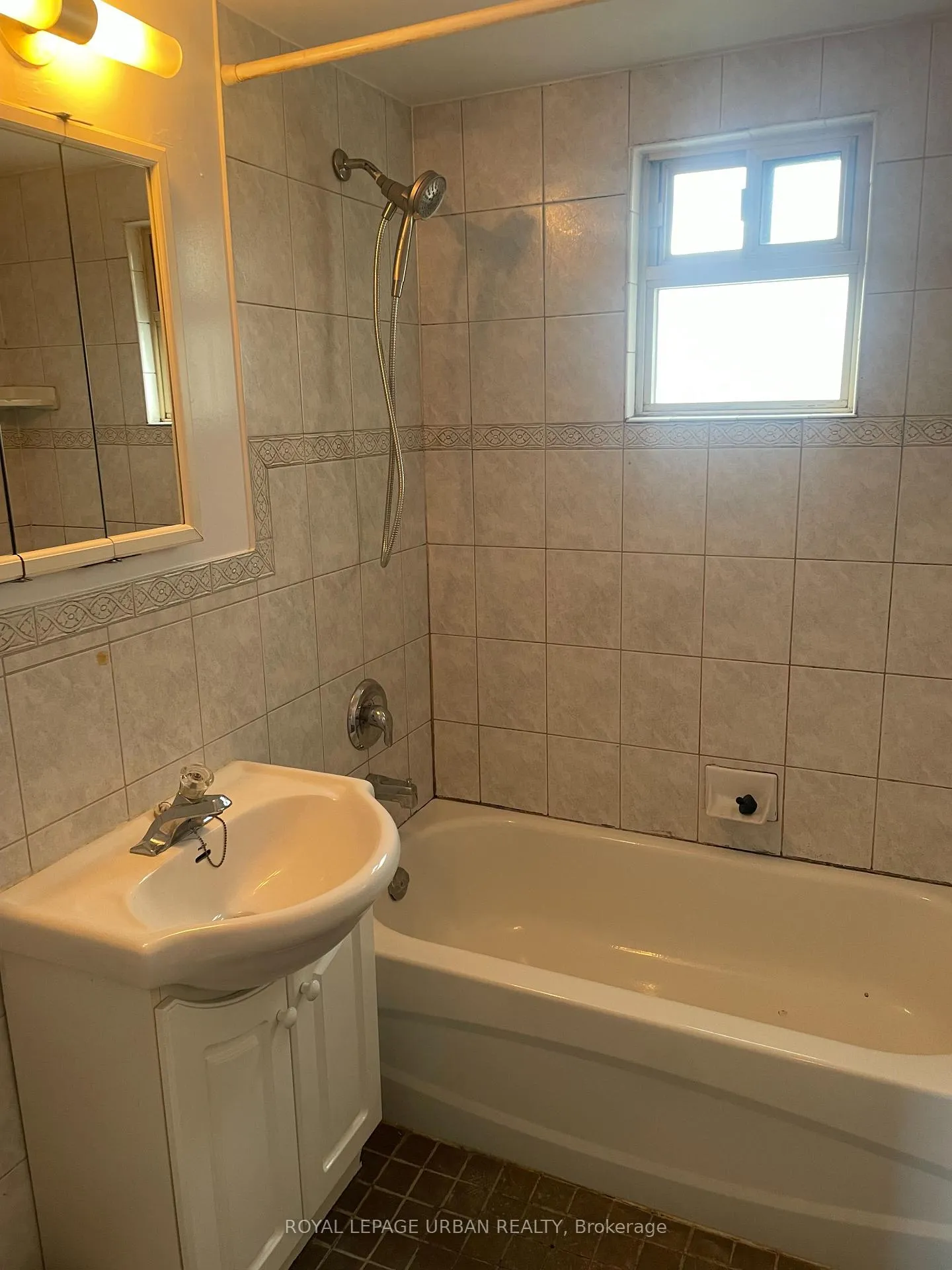 Photo 18 of Unit 2, 362 O'Connor Drive, Toronto, O'Connor-Parkview — HOMEH