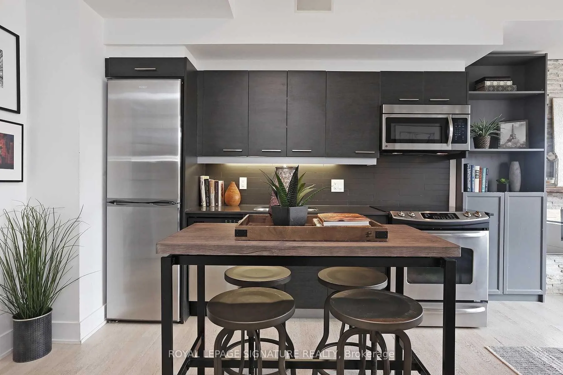 Photo 6 of Unit 312, 630 Queen Street E, Toronto, South Riverdale — HOMEH