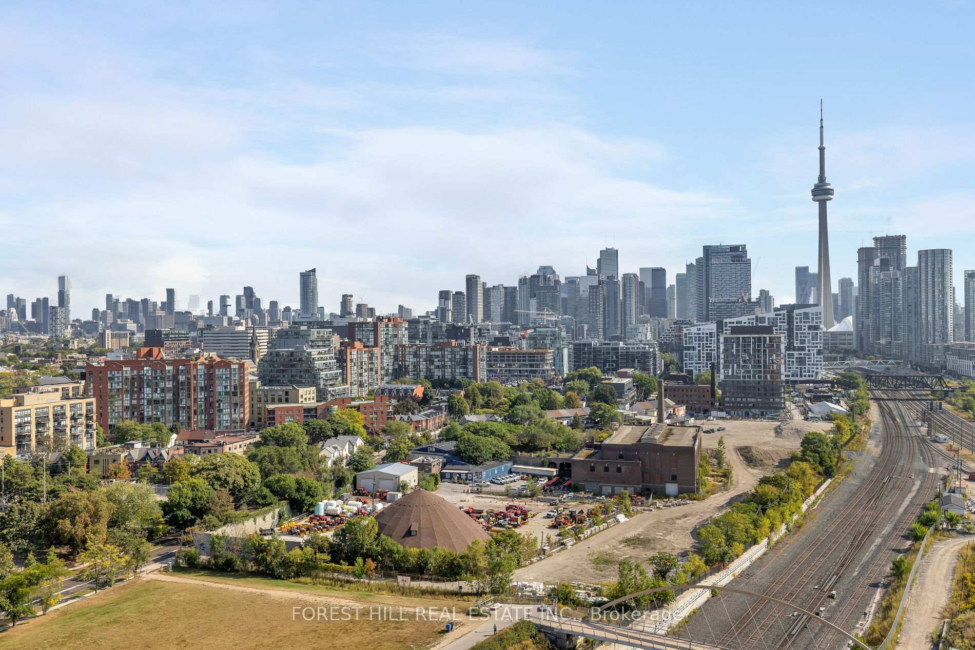 Photo 12 of Unit 1607, 50 Ordnance Street, Toronto, Niagara — HOMEH