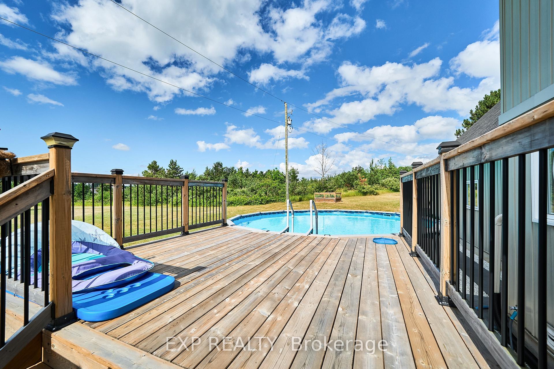 Photo 6 of 2317 Hillview Drive, Cavan Monaghan, Cavan Twp — HOMEH