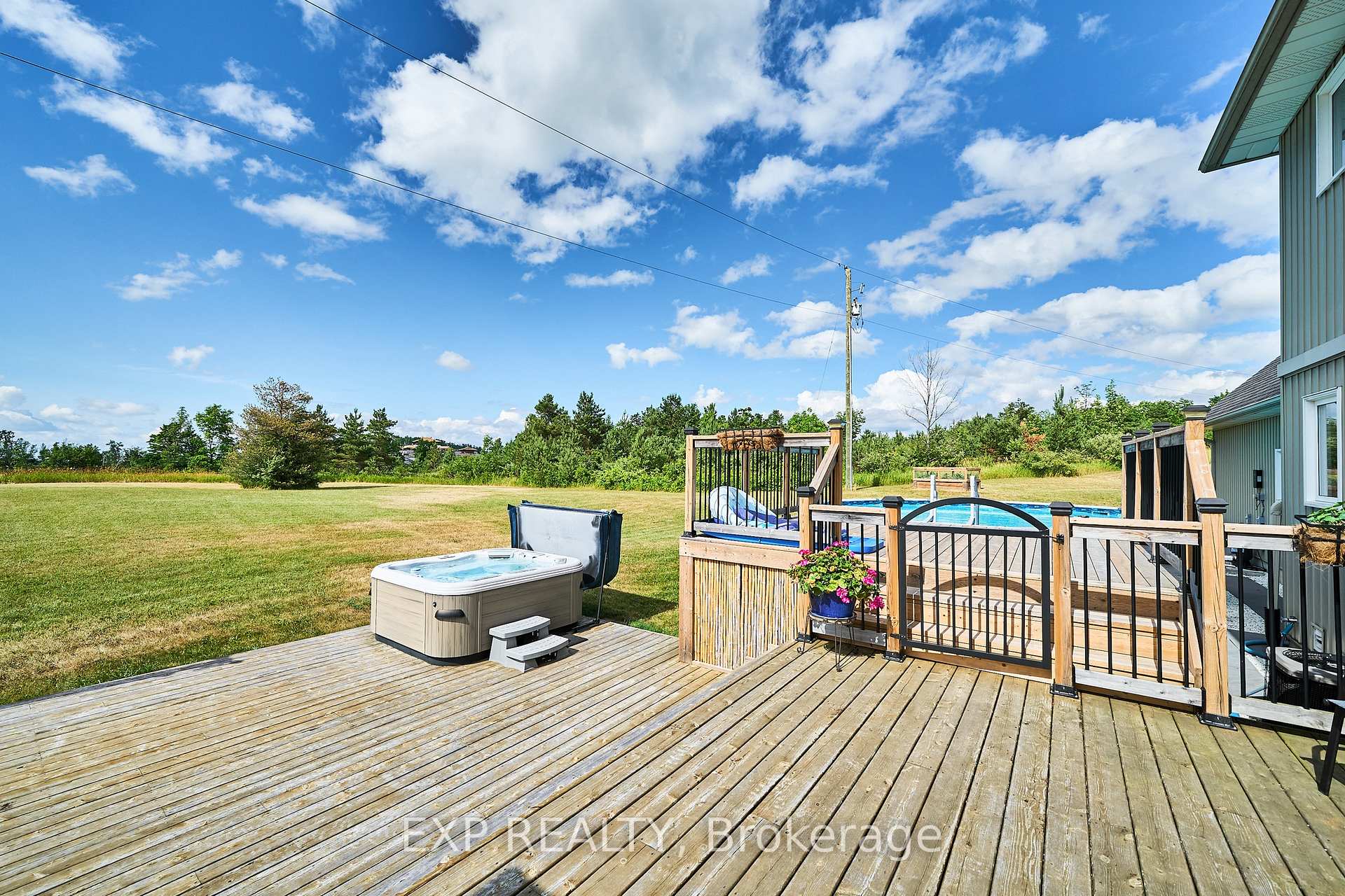 Photo 8 of 2317 Hillview Drive, Cavan Monaghan, Cavan Twp — HOMEH